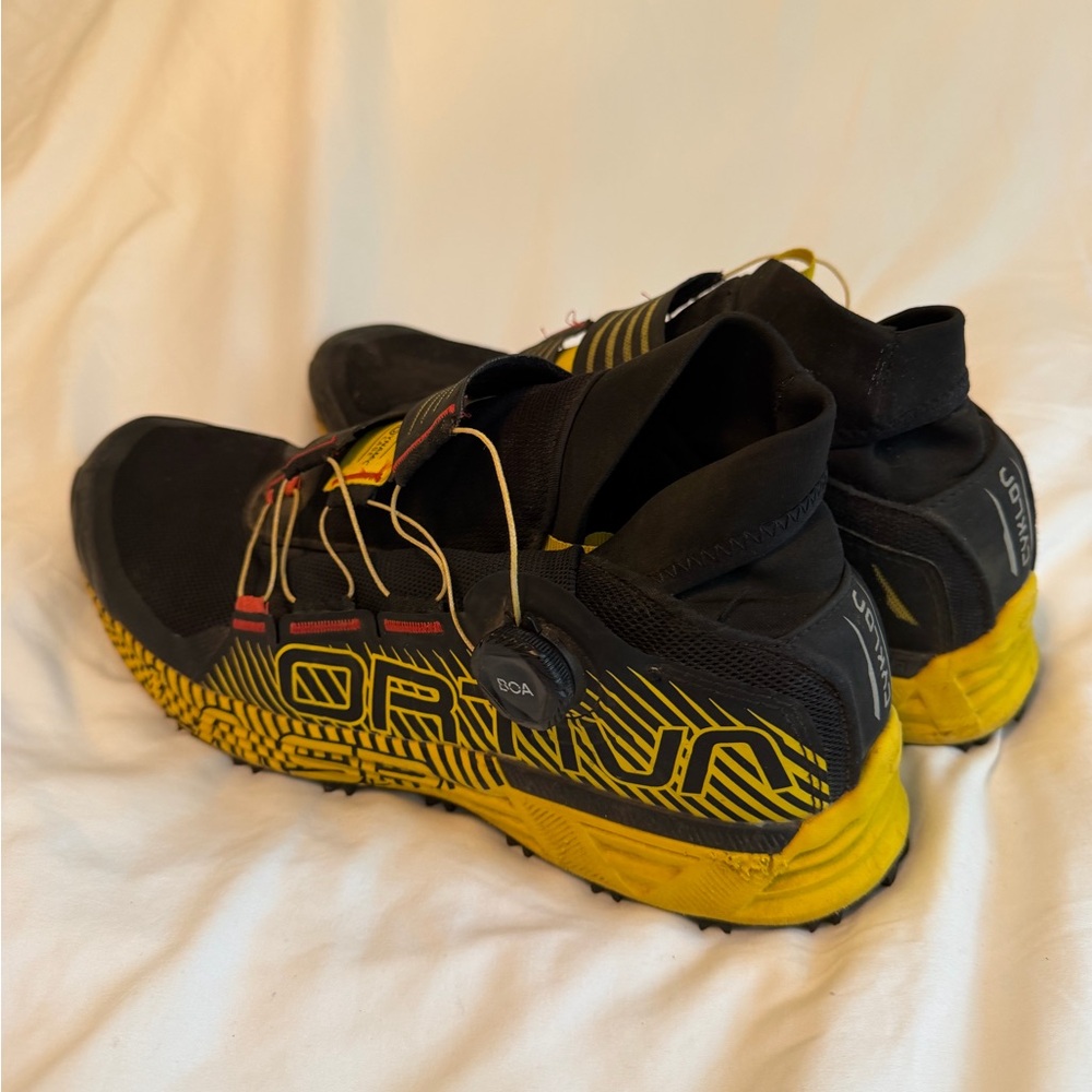 La Sportiva CYKLON 45.5 Mens  Black and Yellow Trail Shoes - Picture 5 of 6